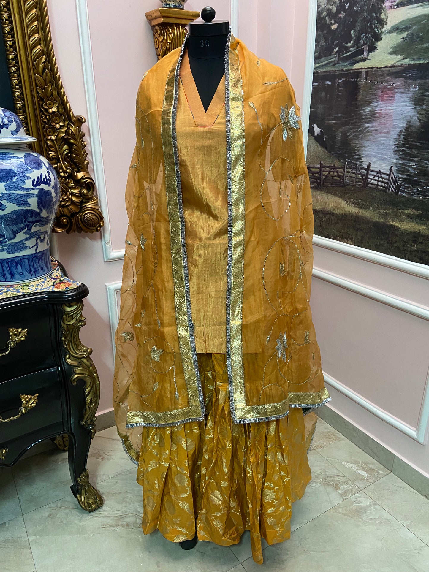 Antique gold garara set