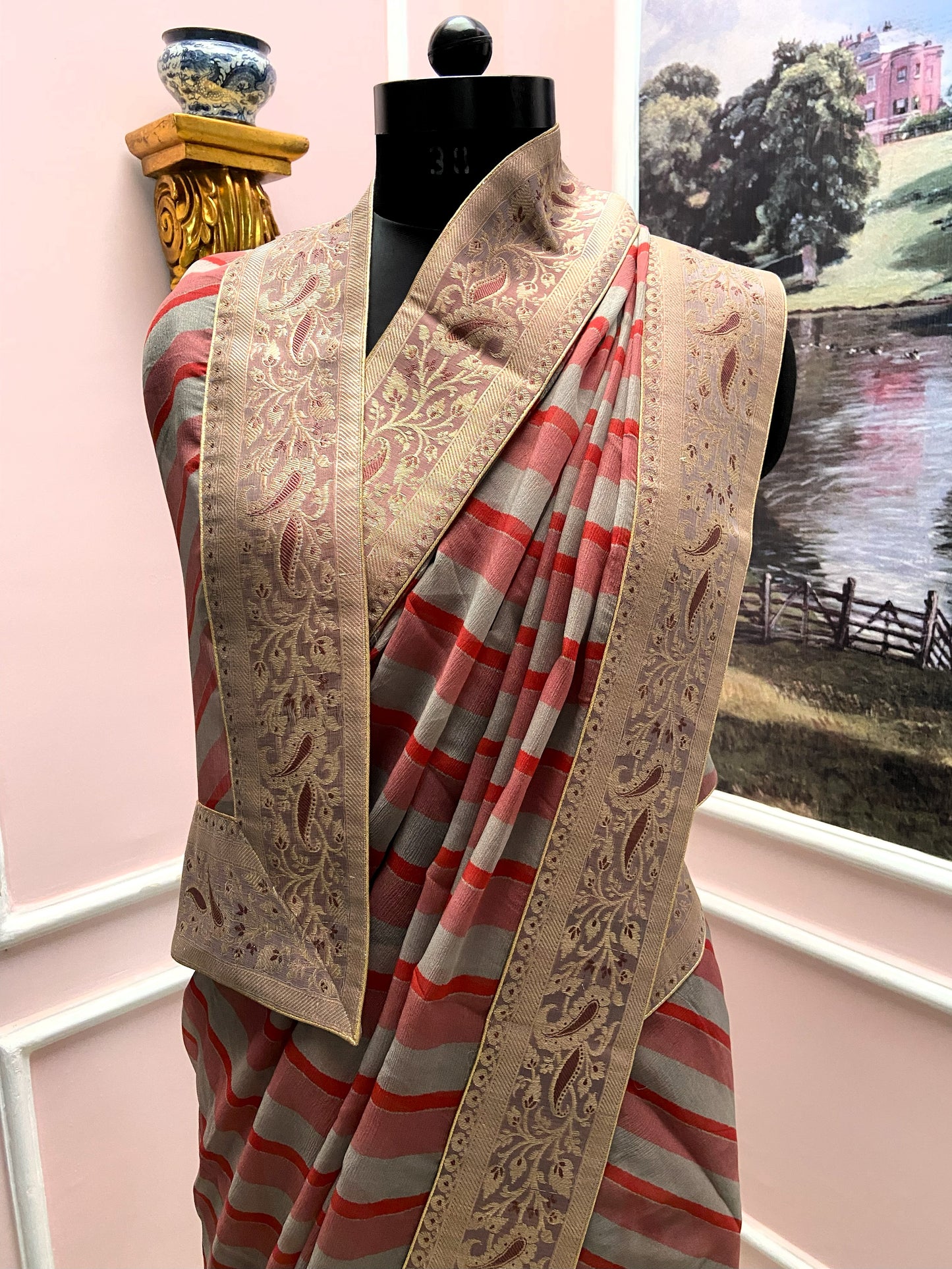 Red grey lehariya antique border saree