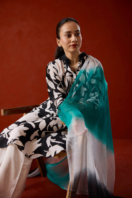 Elyna Floral Kurta Set with Ombre Dupatta