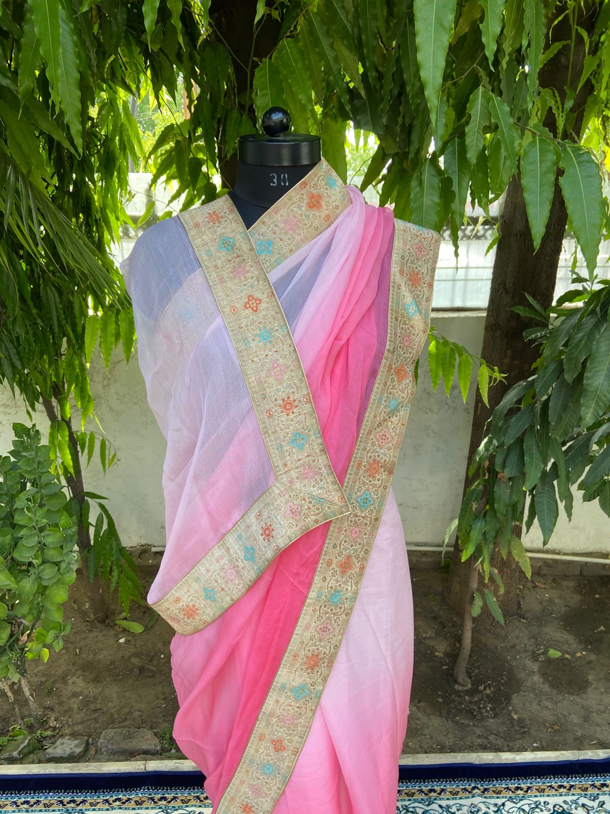 Pink shaded antique border saree
