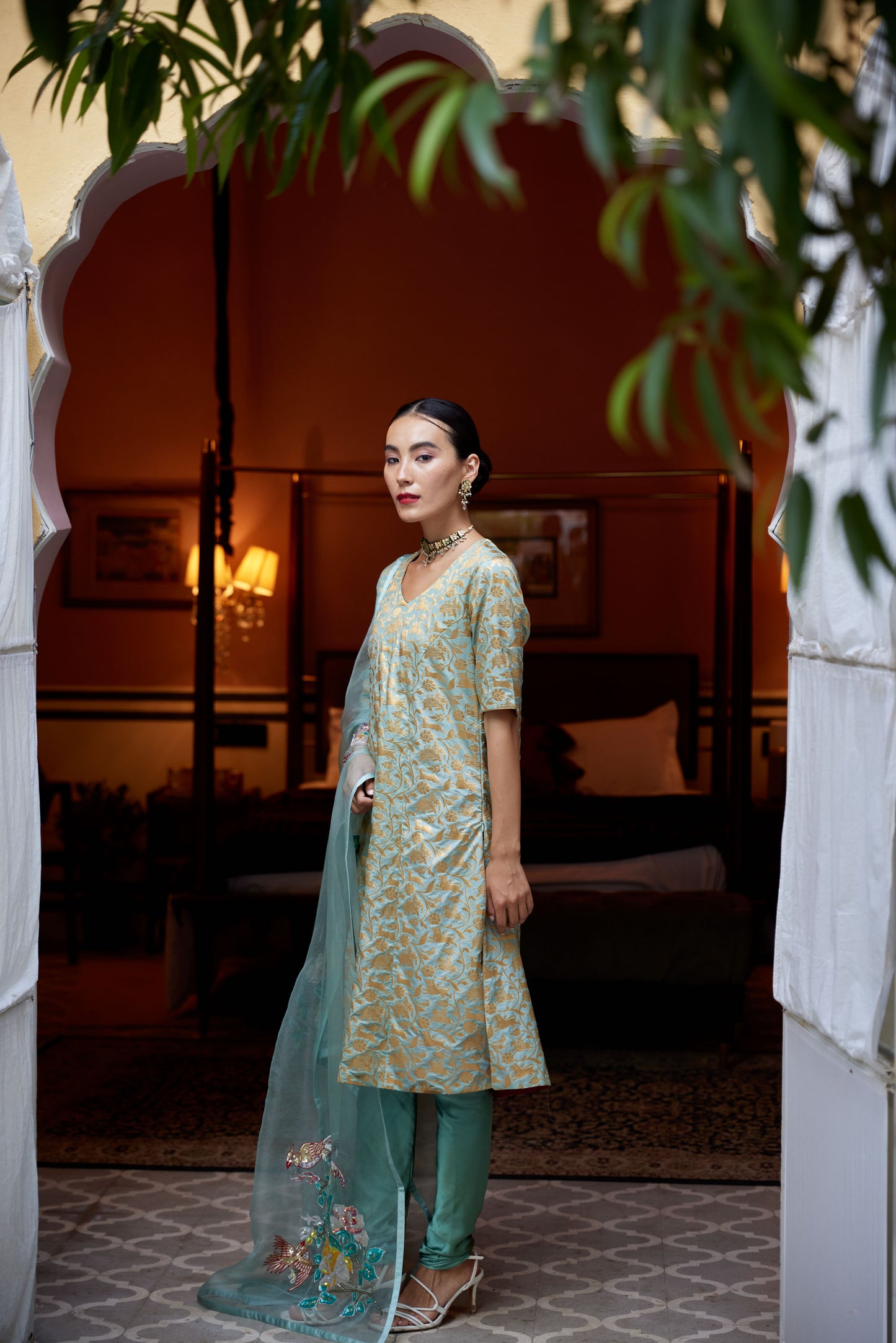 Zehermoriya Gul Nazreen Kurta Set
