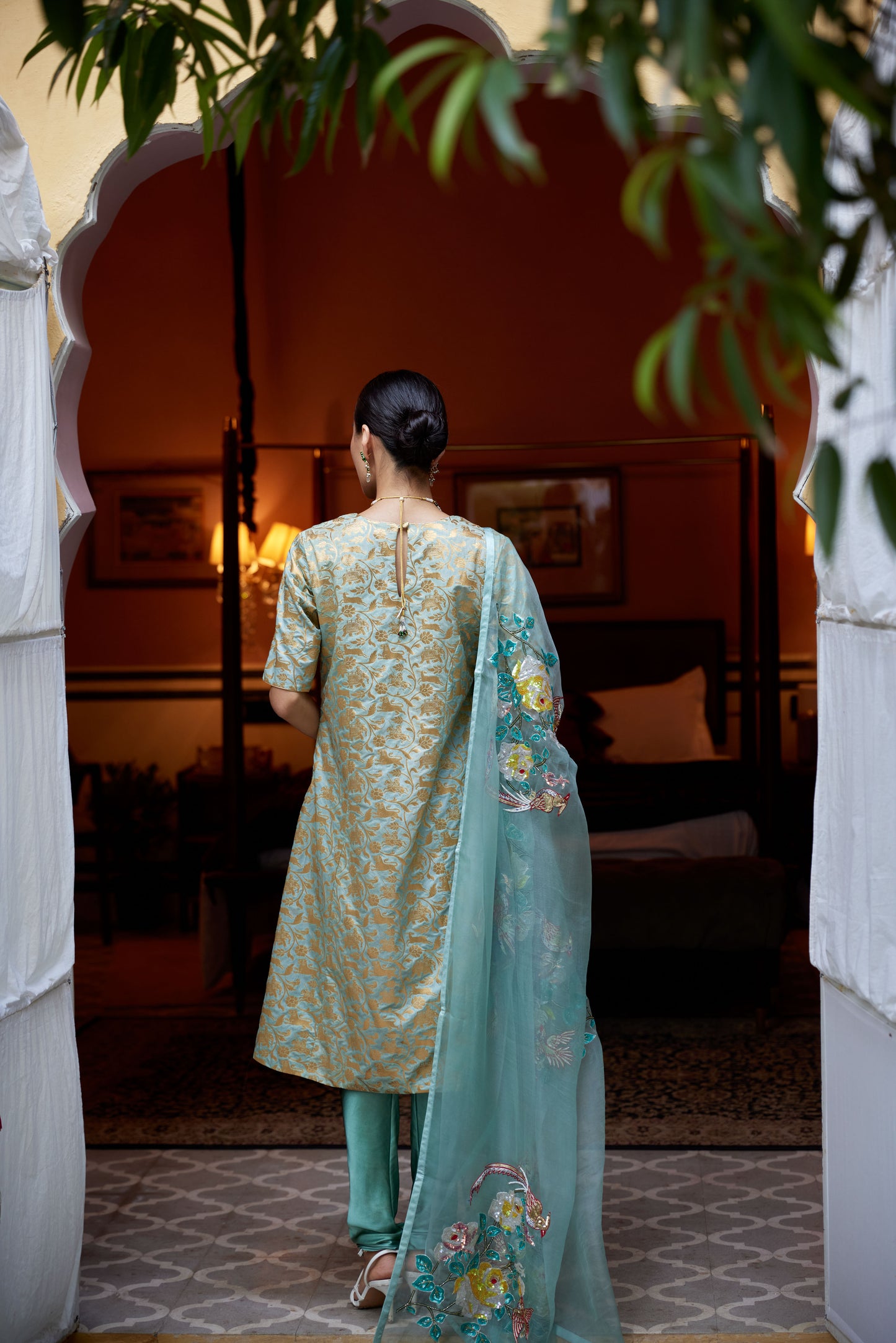 Zehermoriya Gul Nazreen Kurta Set