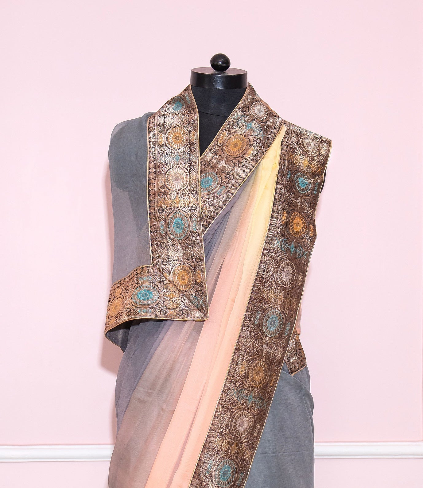 Grey to peach ombre antique border saree