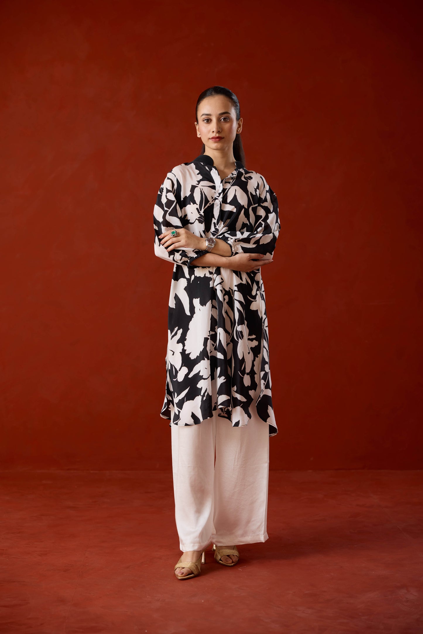 Elyna Floral Kurta Set with Ombre Dupatta