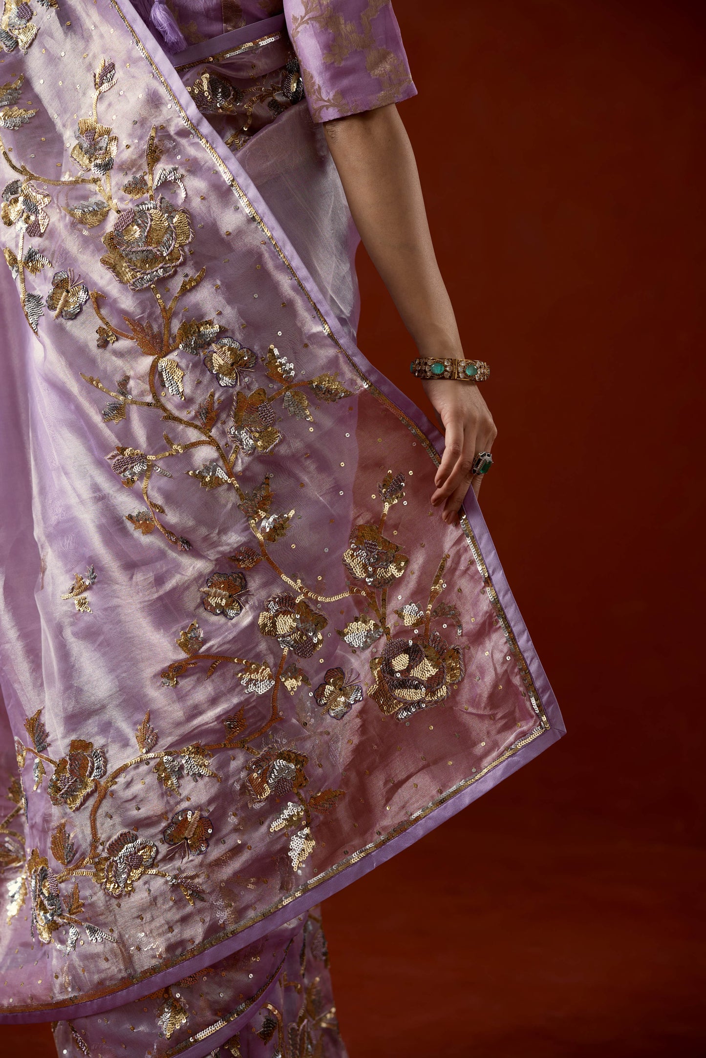 Amour tissue saree