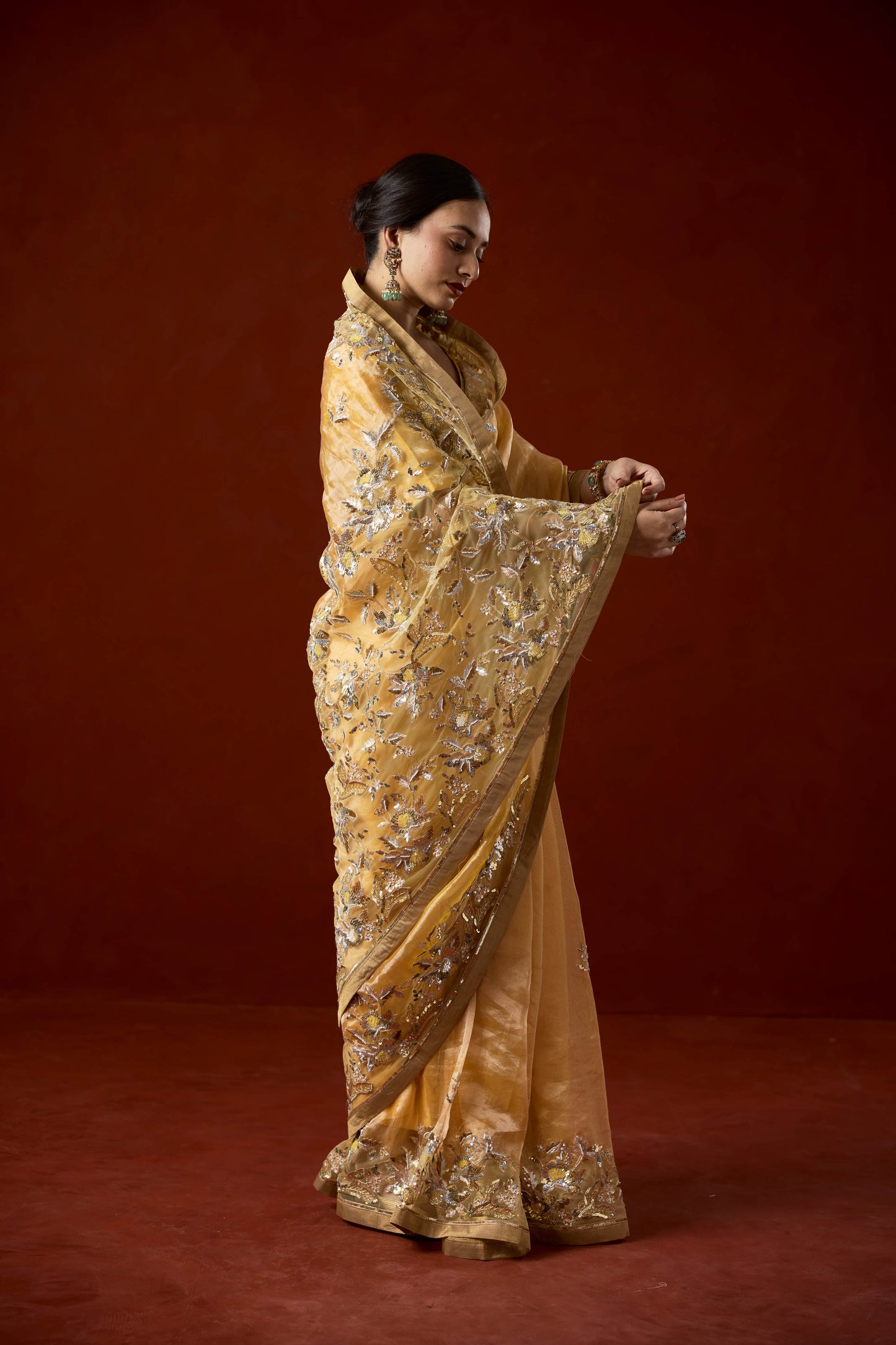 Romy tissue saree