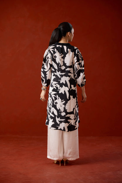 Elyna Floral Kurta Set with Ombre Dupatta