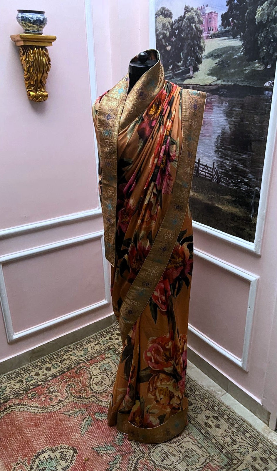 Peach Floral Printed Antique Border Saree