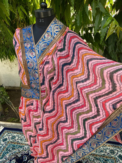 Pink multicolor lehariya antique border saree