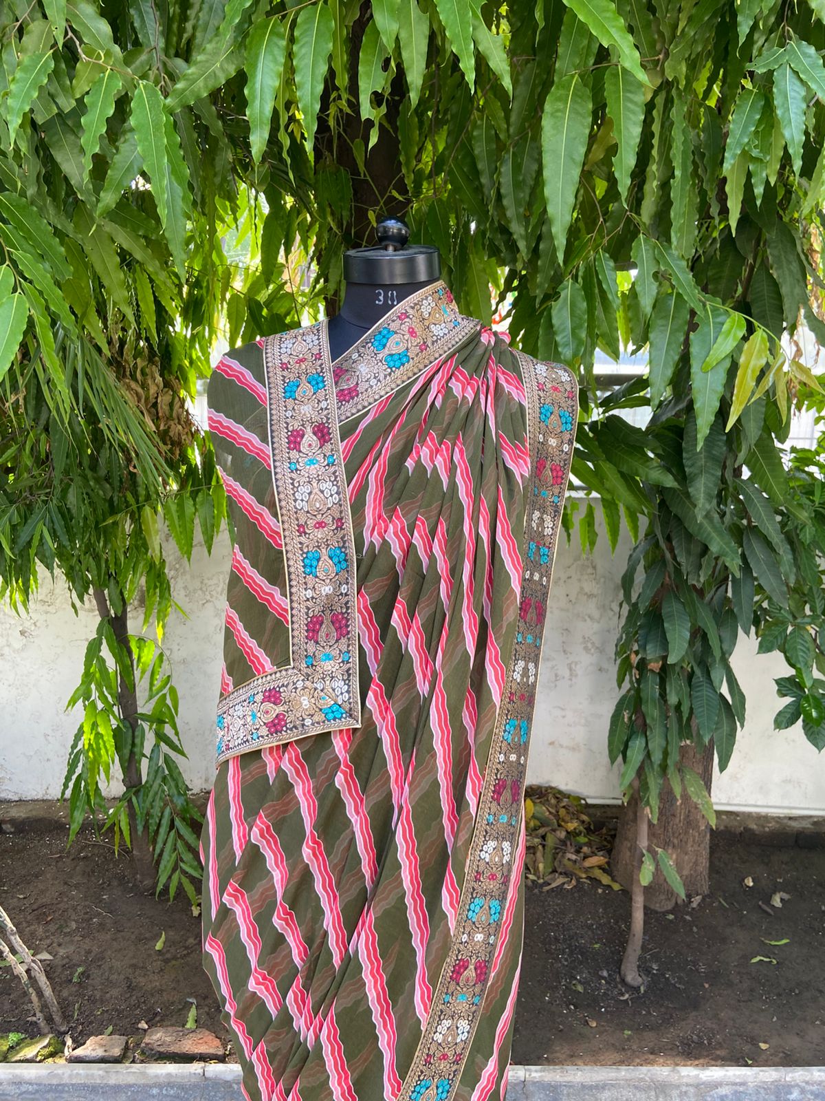 Green red multicolor lehariya antique border saree