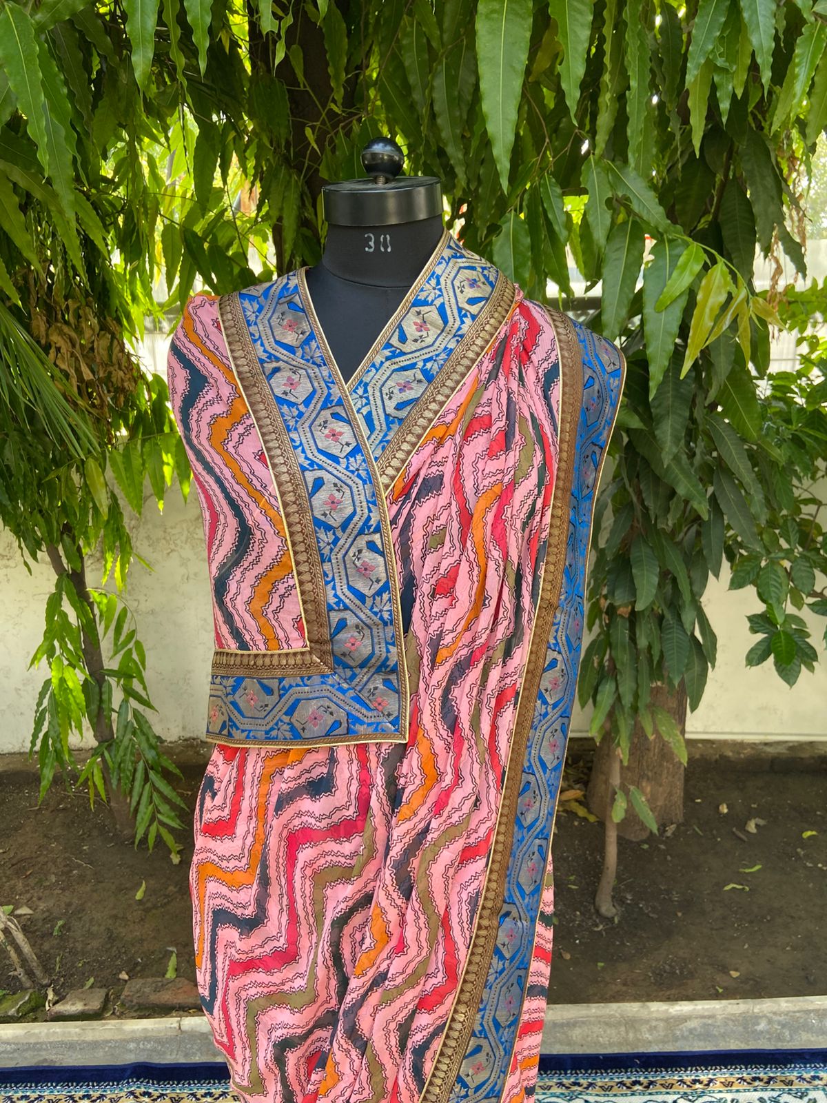 Pink multicolor lehariya antique border saree